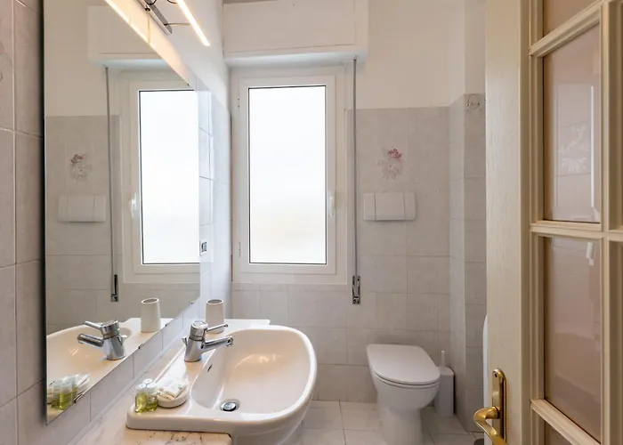 Guesthost - Penthouse With Terrace *