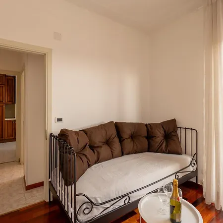 Guesthost - Penthouse With Terrace * 圣雷默