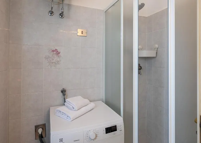 Guesthost - Penthouse With Terrace 公寓