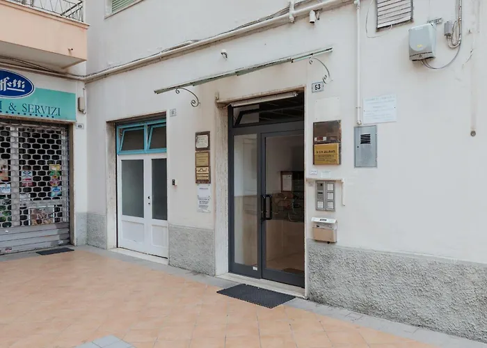 Guesthost - Penthouse With Terrace 圣雷默